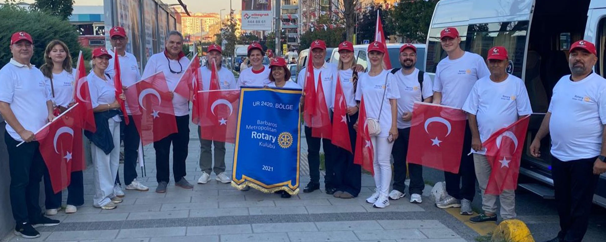 Beylikdüzü Rotary Brings Victory Day Spirit to the Streets - 3