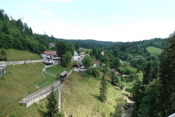 District 2440 Strong Feet and Shutter Hobby Groups in Slovenia - 5