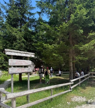 District 2440 Strong Feet and Shutter Hobby Groups in Slovenia - 29