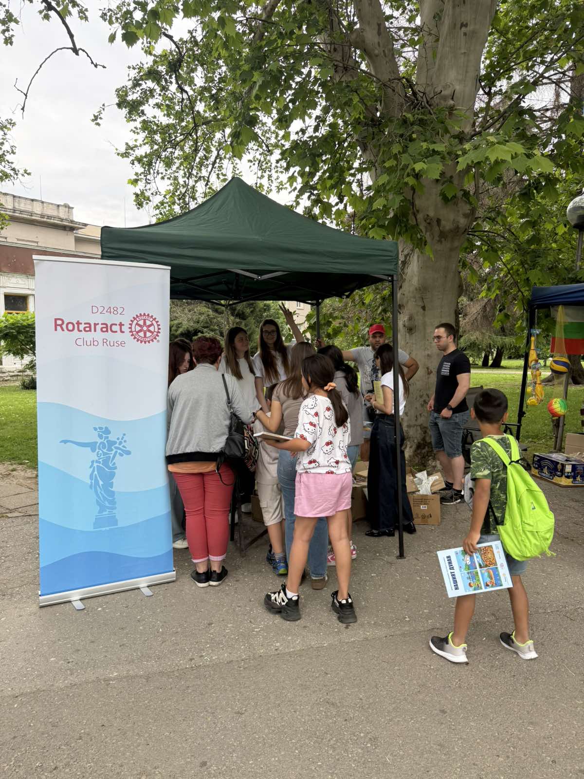Plastic for a Book Turns Recycling into Reading in Ruse - 3